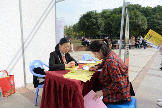 1539580165988741.gif DSC_0202