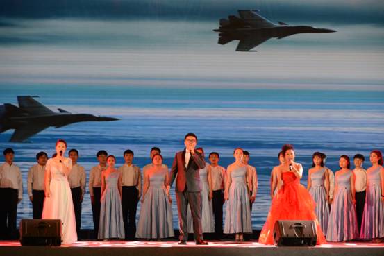 大合唱《富强之路》